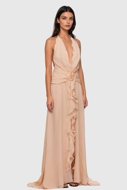 Gracefully Styled Dress for Any Occasion