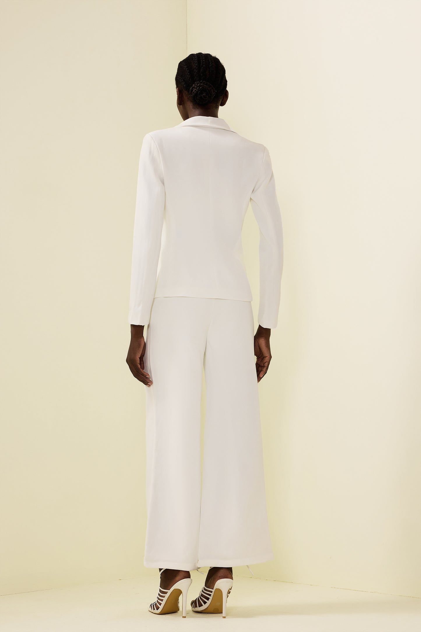 Polished Pants with an Effortless Classic Look