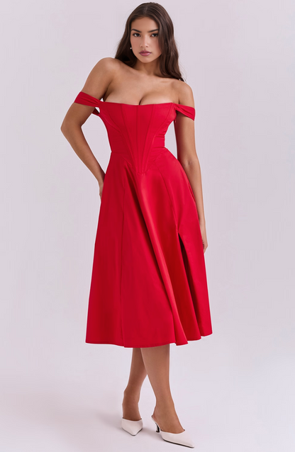 Gracefully Styled Dress for Any Occasion
