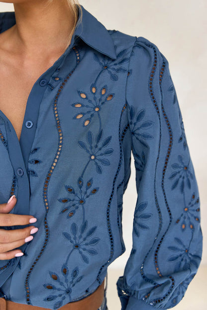 Classic Vintage & Enduringly Stylish Blouse
