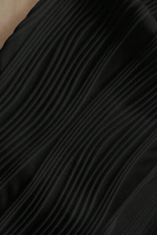 Polished Garment with an Effortless Classic Look