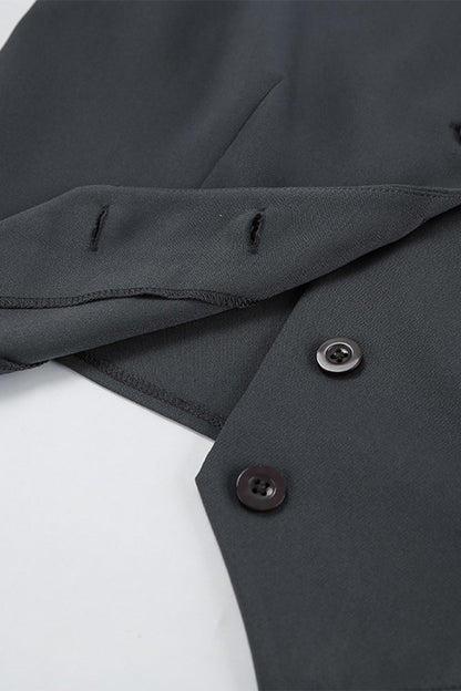 Gracefully Styled Garment for Any Occasion