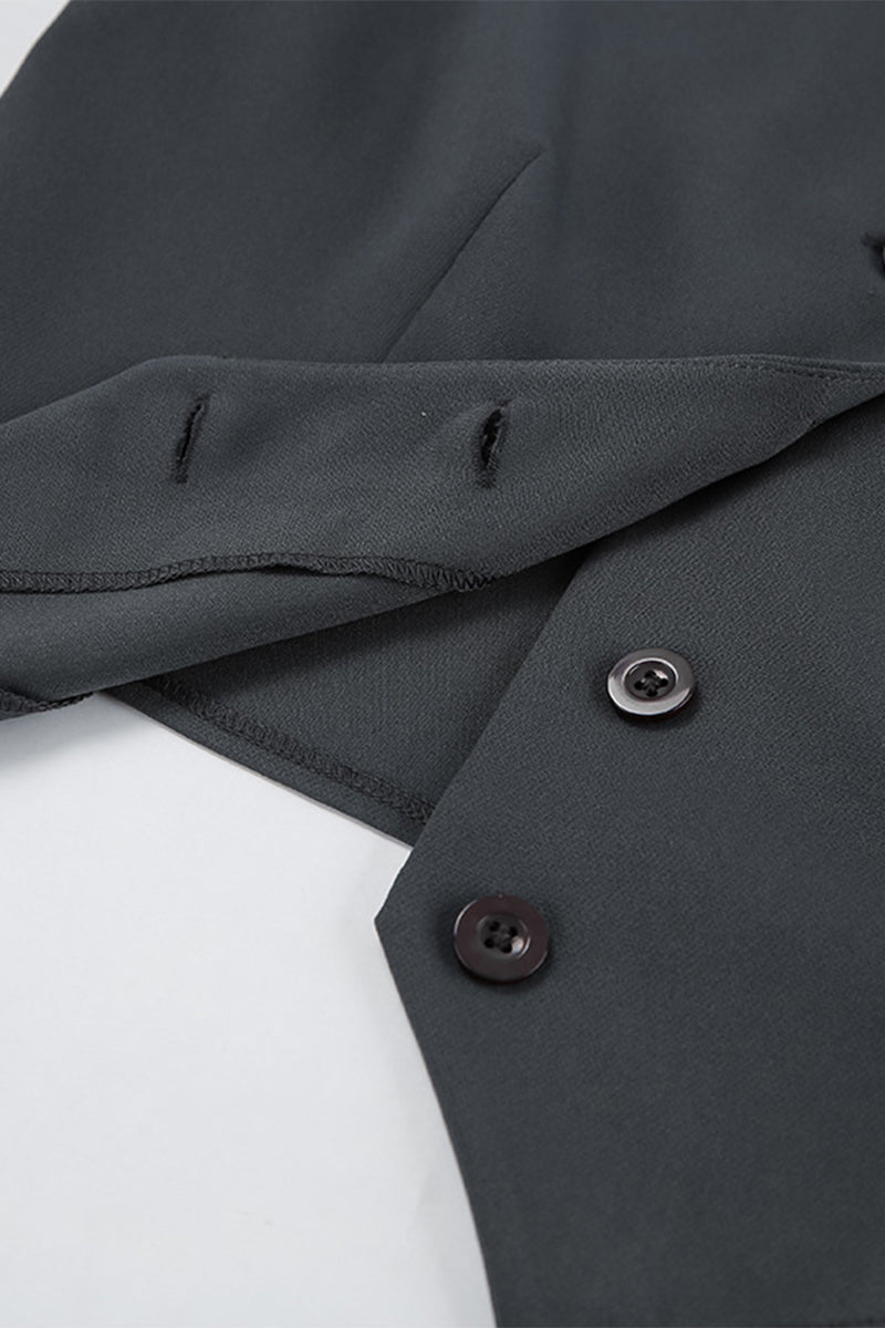Gracefully Styled Garment for Any Occasion