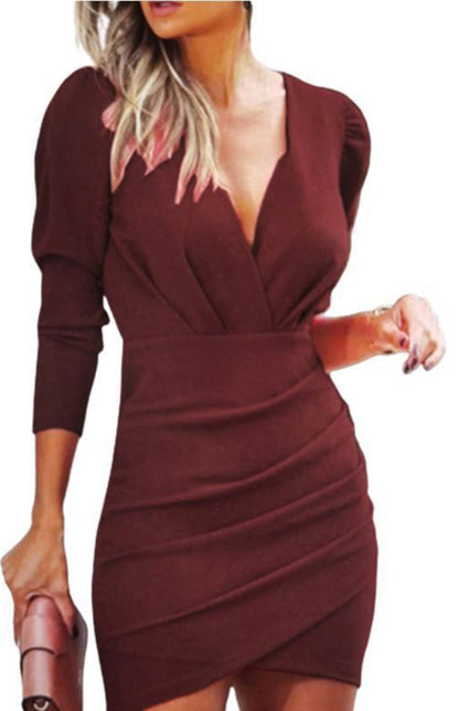 Effortlessly Elegant Dress with a Timeless Design