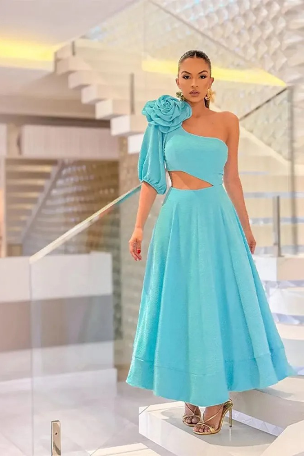 A Vintage Style Garment with Delicate Timeless Details