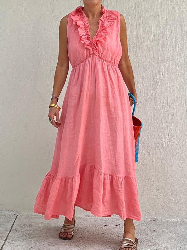 Beautifully Finished Dress in a Timeless Design