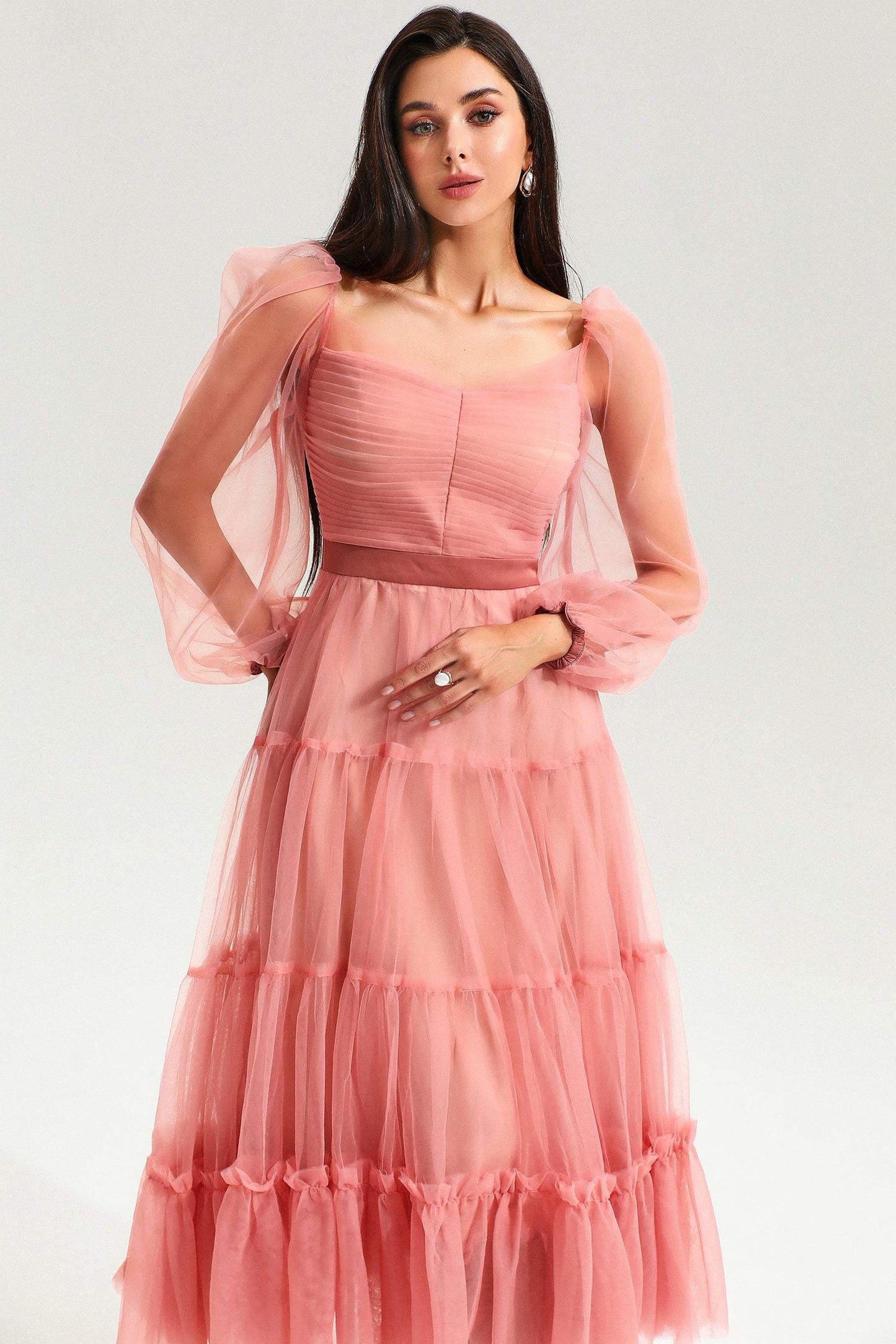 Beautifully Crafted Dress in a Classic Style