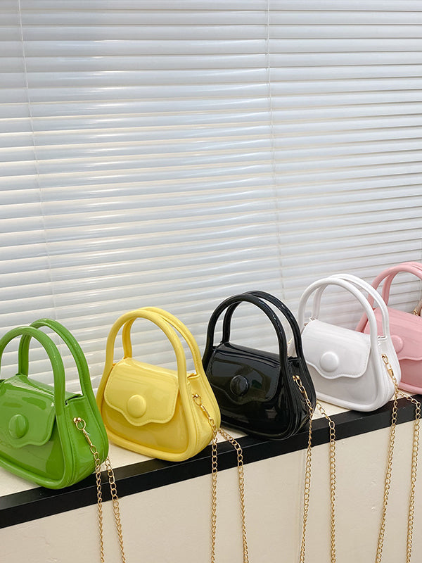 Effortlessly Elegant Bag with a Timeless Design