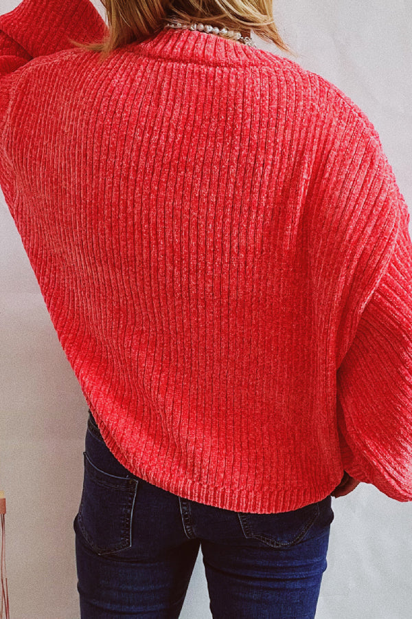 Effortlessly Elegant Sweater with a Timeless Design