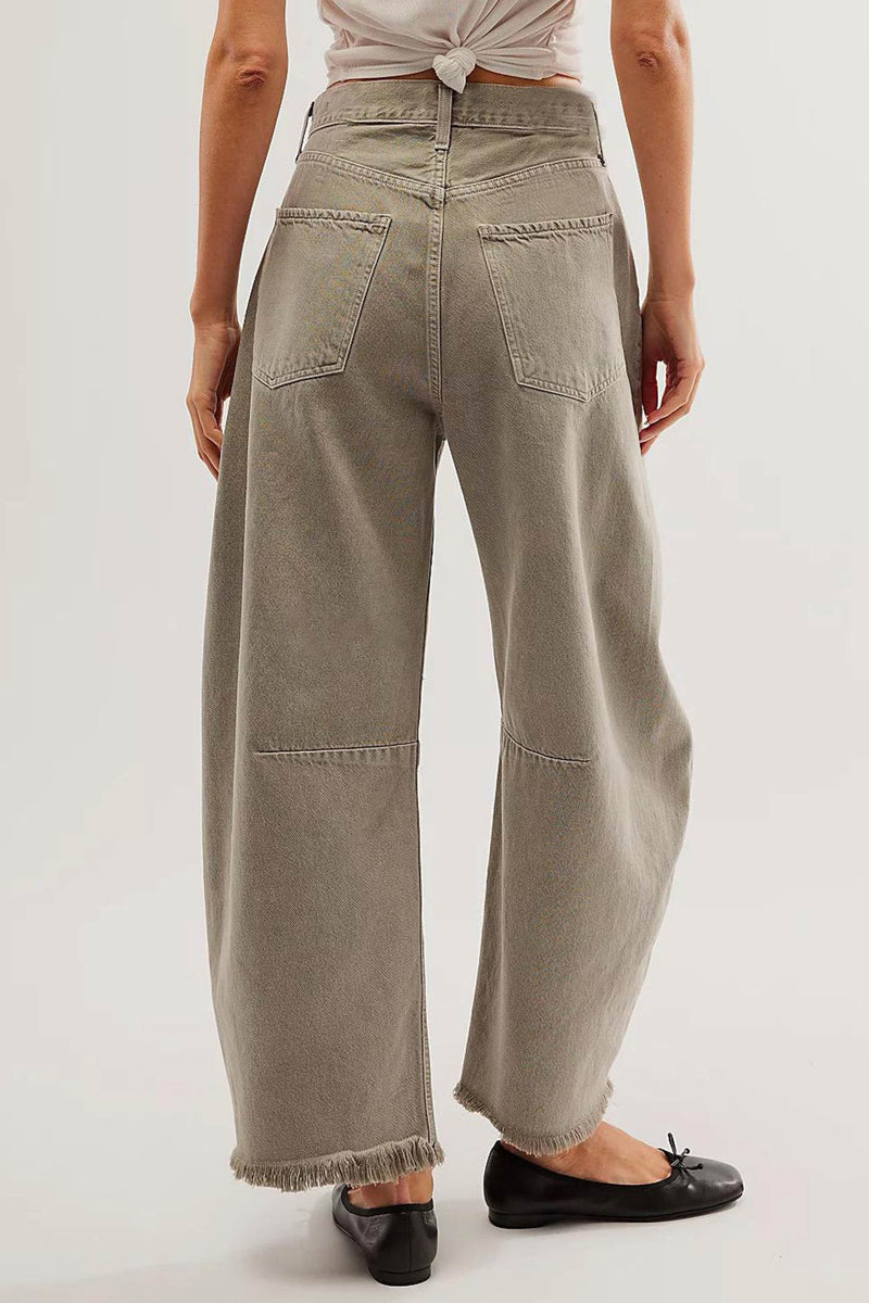 Polished Pants with an Effortless Classic Look
