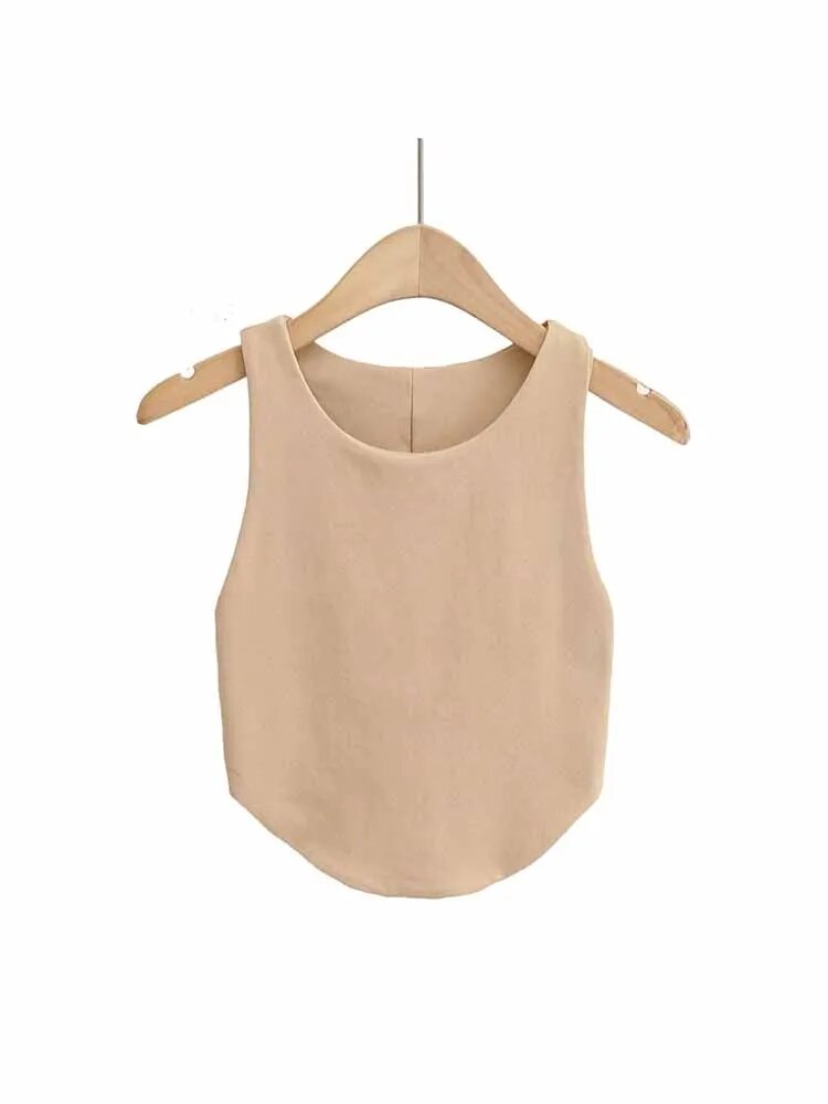 Beautifully Finished Top in a Timeless Design