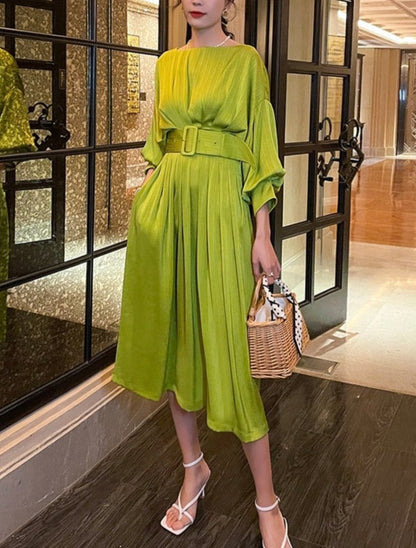 Sophisticated Dress with a Clean Classic Look