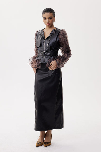 Elegantly Styled Garment for Everyday Wear