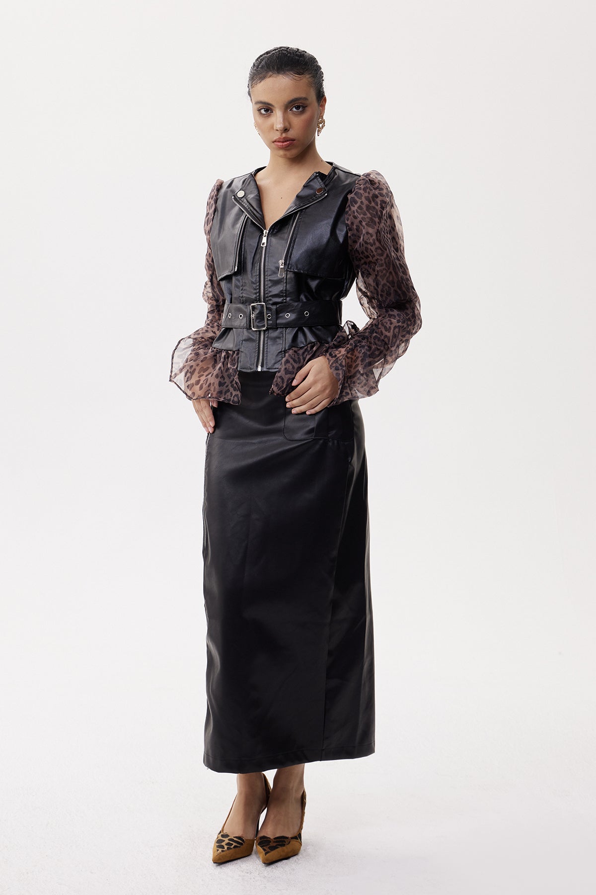 Gracefully Styled Garment for Any Occasion