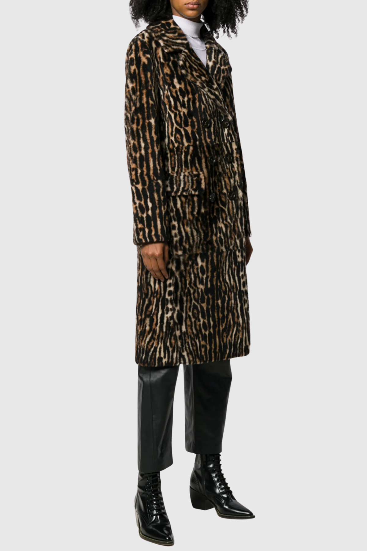 A Vintage Style Coat with Delicate Timeless Details