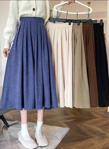 Sophisticated Garment with a Clean Classic Look