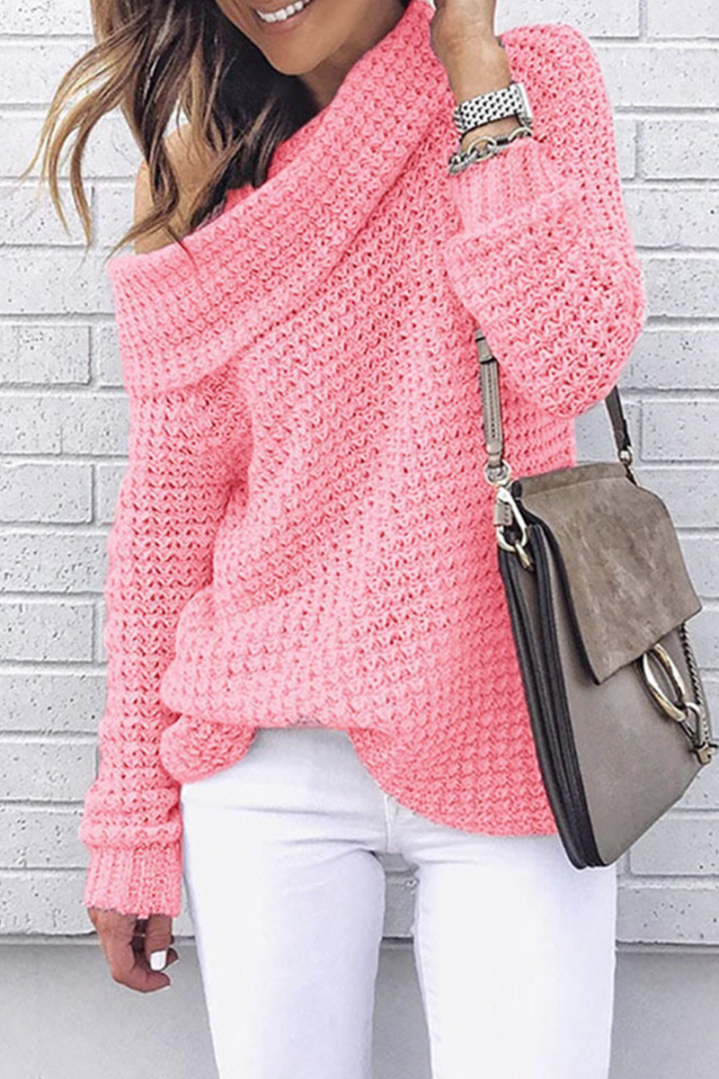 Effortlessly Elegant Top with a Timeless Design