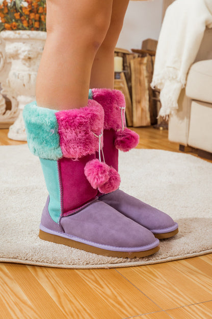 Well Tailored Boots with a Graceful Silhouette