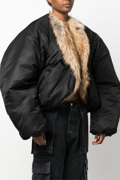 Effortlessly Elegant Jacket with a Timeless Design