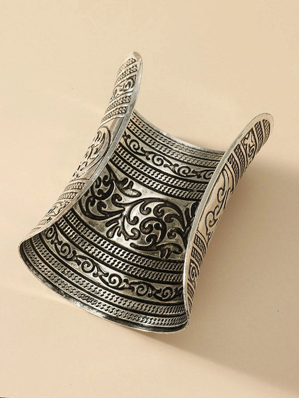 Beautifully Crafted Garment in a Classic Style