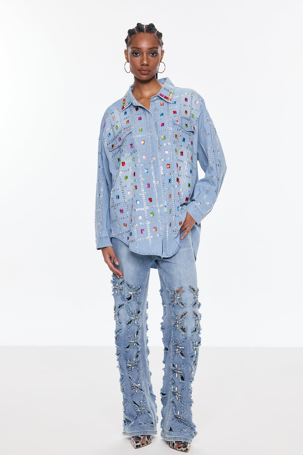 Gracefully Styled Shirt for Any Occasion