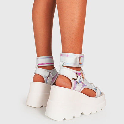 Beautifully Finished Sandals in a Timeless Design