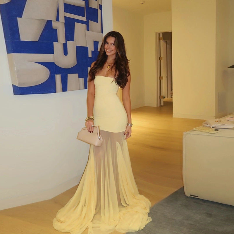 Effortlessly Elegant Dress with a Timeless Design