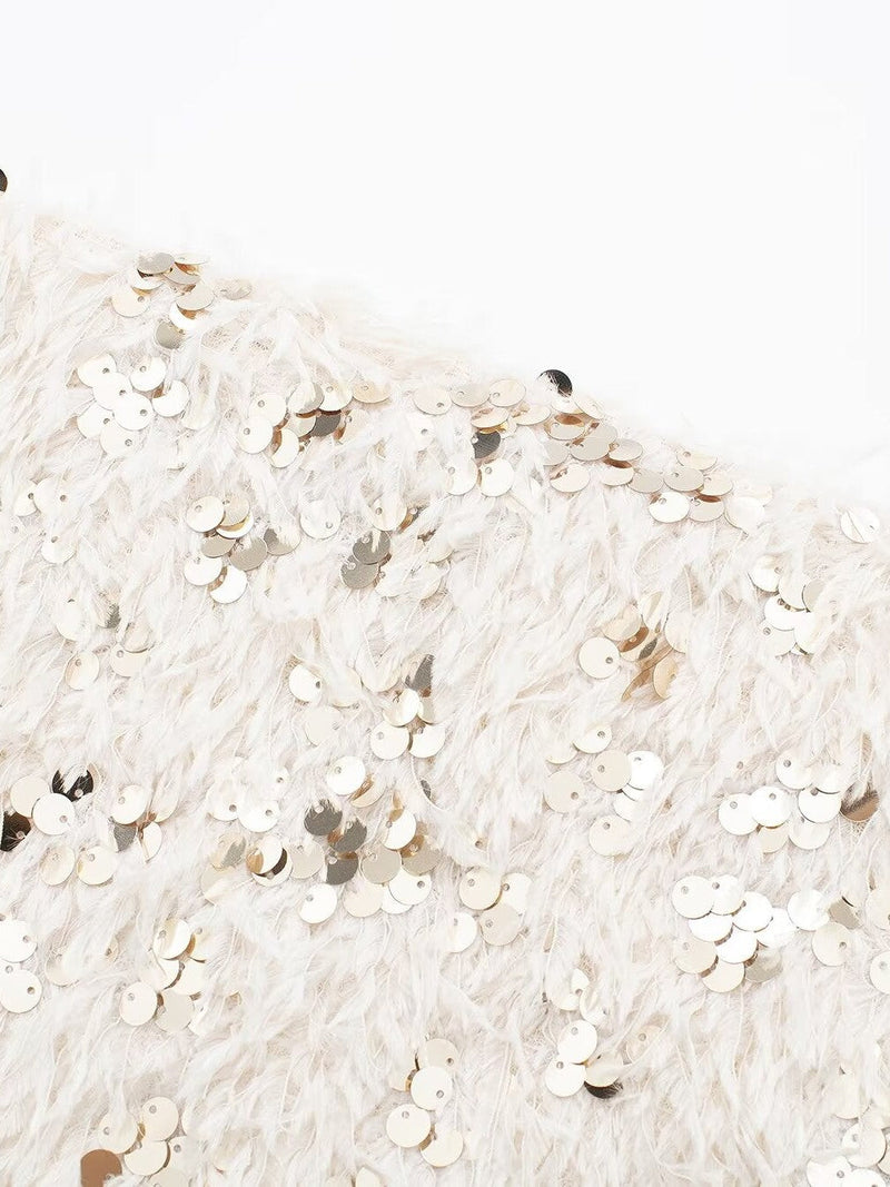 A Vintage Style Top with Delicate Timeless Details