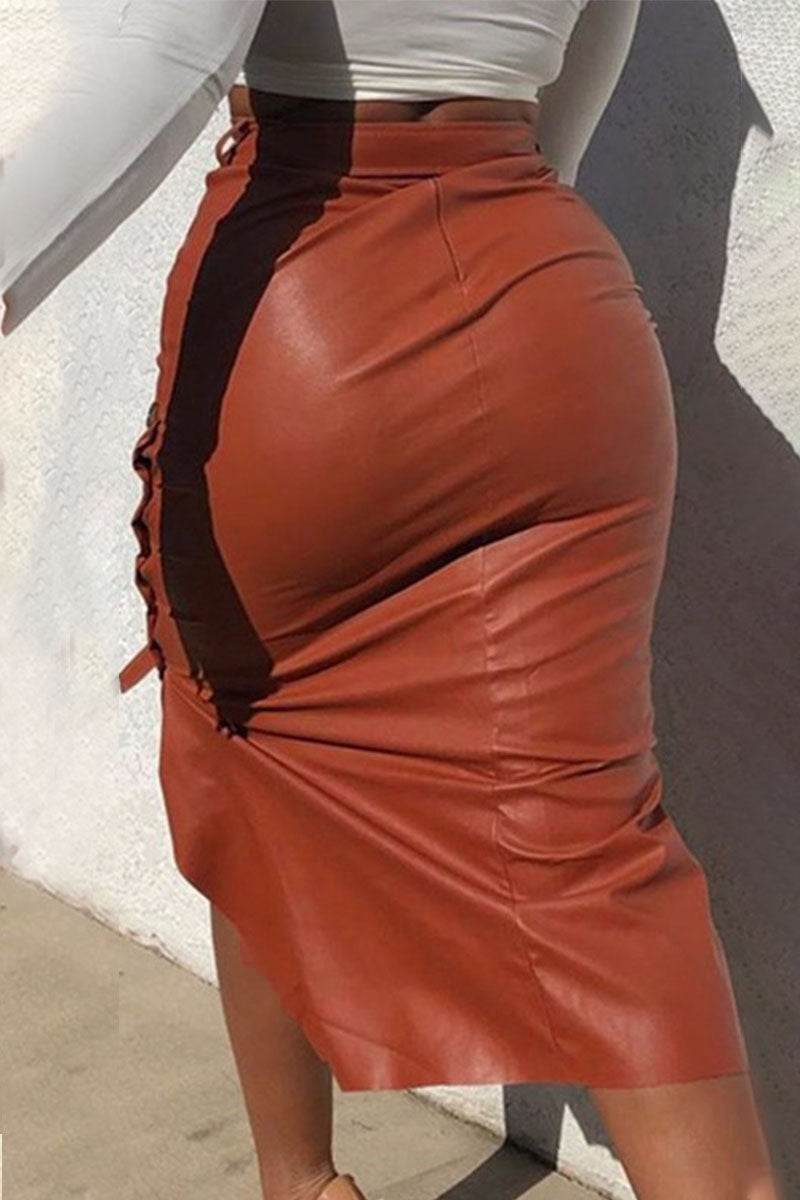 Well Tailored Garment with a Graceful Silhouette