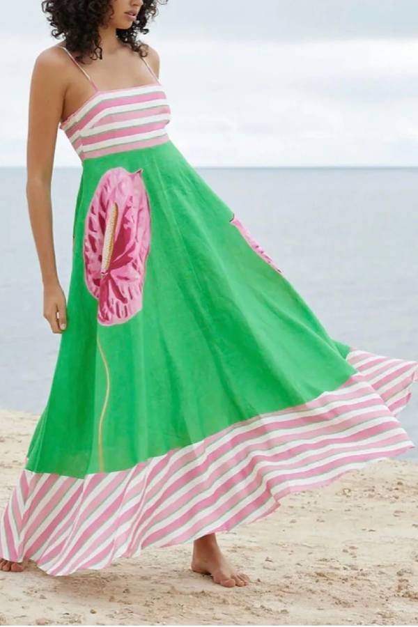 Classic Vintage & Enduringly Stylish Dress