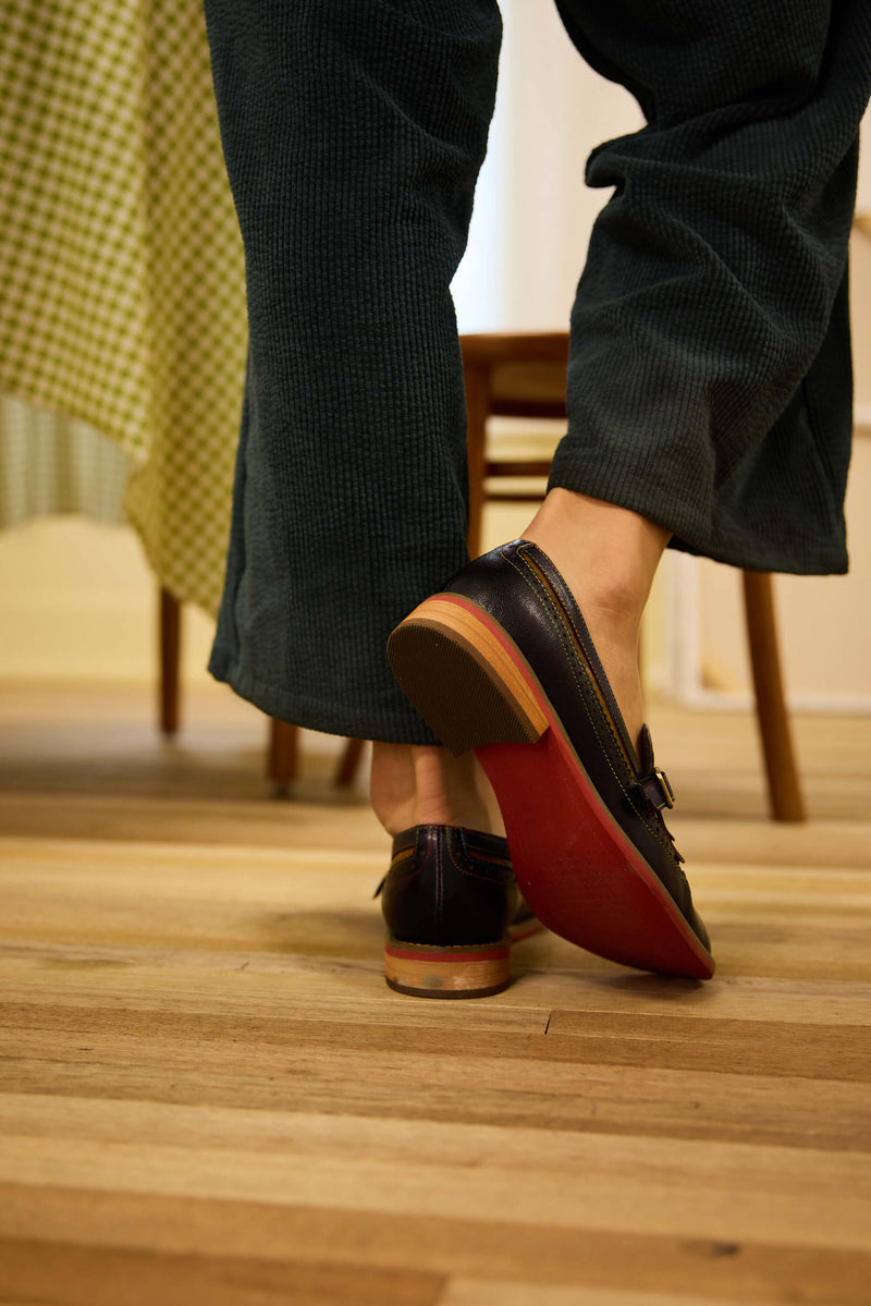 Sophisticated Garment with a Clean Classic Look