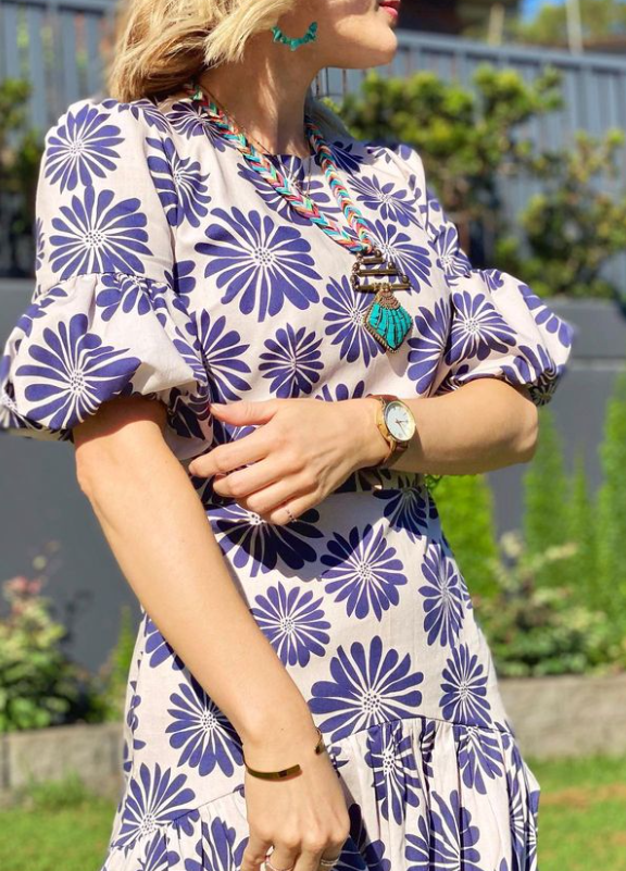 Beautifully Finished Dress in a Timeless Design