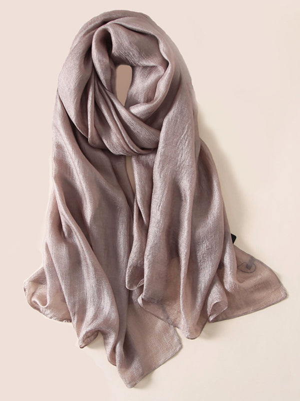 Sophisticated Garment with a Clean Classic Look