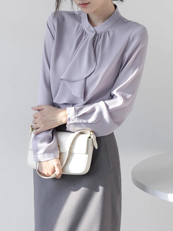 Well Tailored Blouse with a Graceful Silhouette