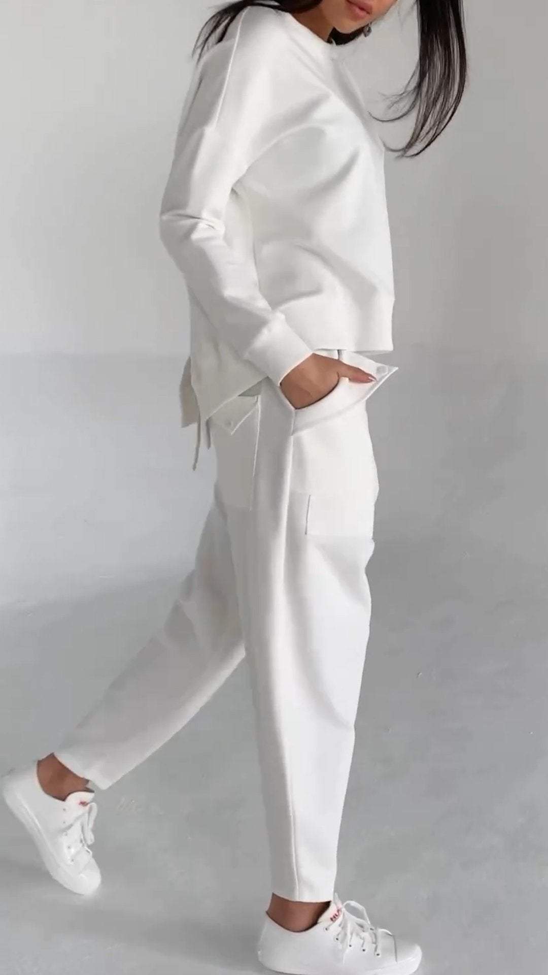 Well Tailored Garment with a Graceful Silhouette