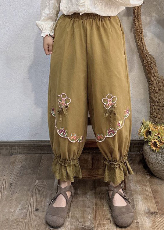 Well Tailored Pants with a Graceful Silhouette