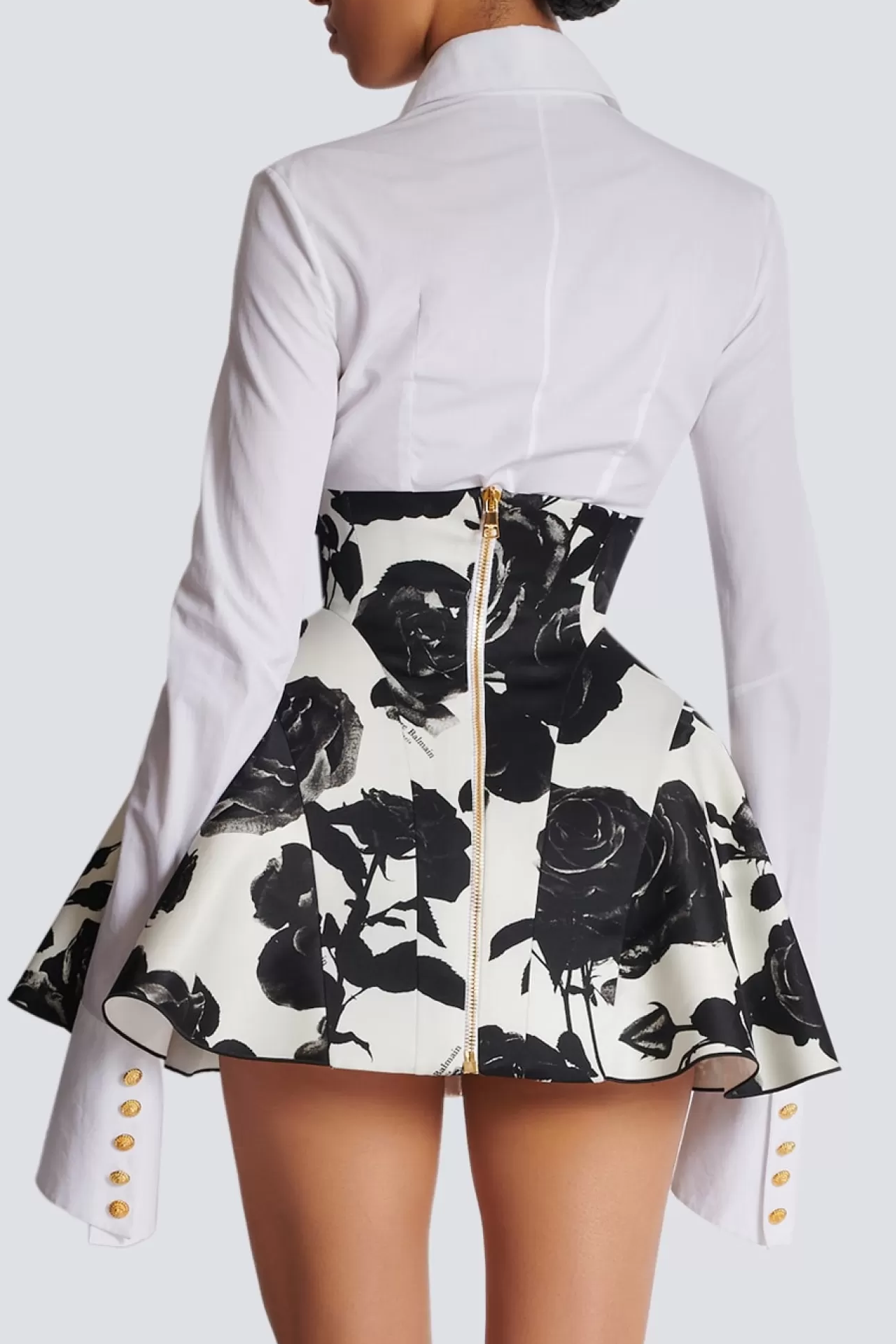 Classic Vintage Shirt with a Flattering Fit
