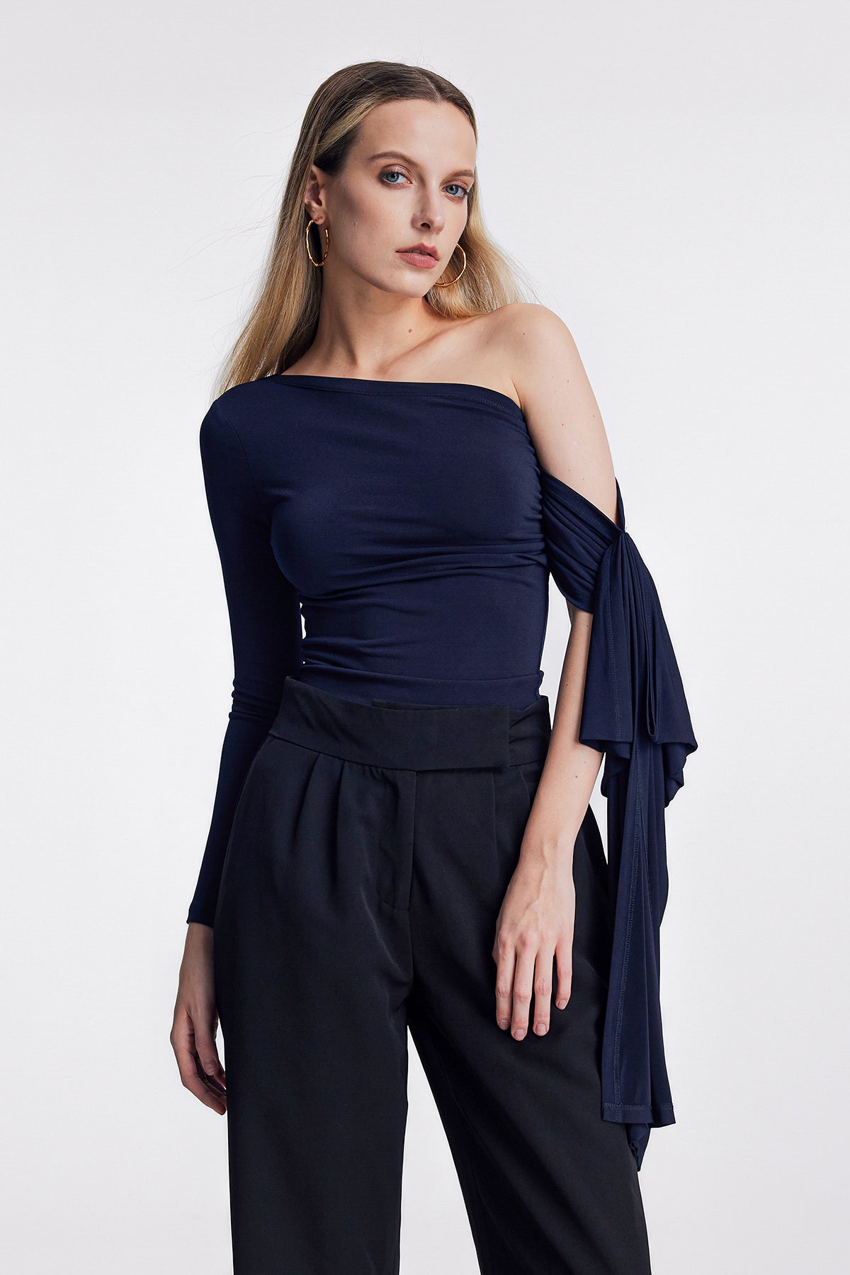 Polished Top with an Effortless Classic Look