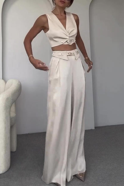 Beautifully Finished Garment in a Timeless Design