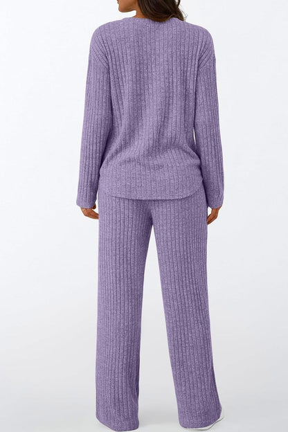 Sophisticated Pants with a Clean Classic Look