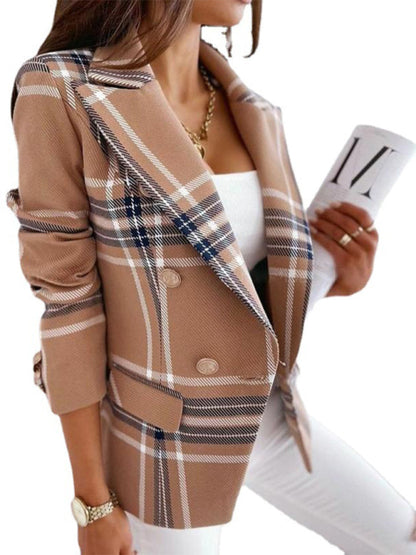 Beautifully Finished Coat in a Timeless Design