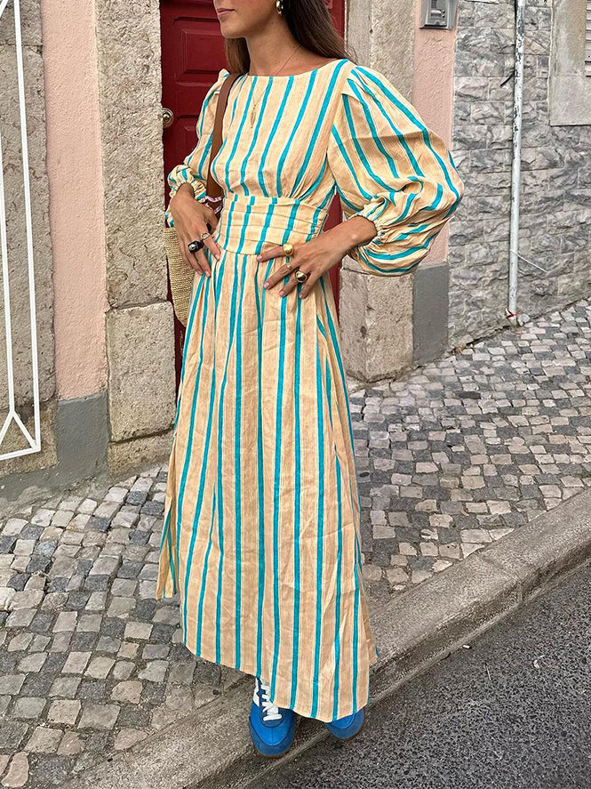 Effortlessly Elegant Dress with a Timeless Design