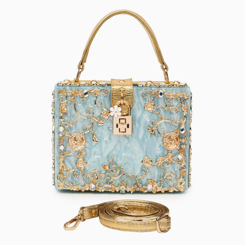 Sophisticated Bag with a Clean Classic Look