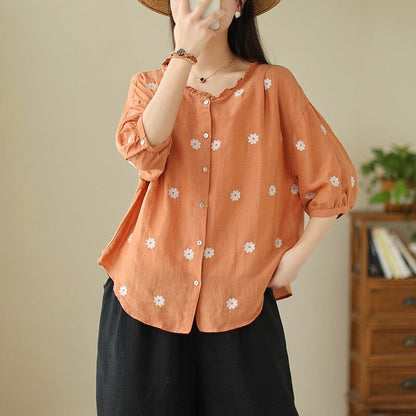 Effortlessly Elegant Blouse with a Timeless Design