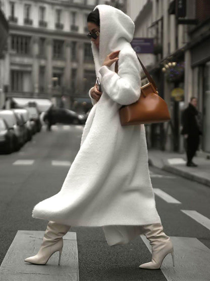 Effortlessly Elegant Coat with a Timeless Design