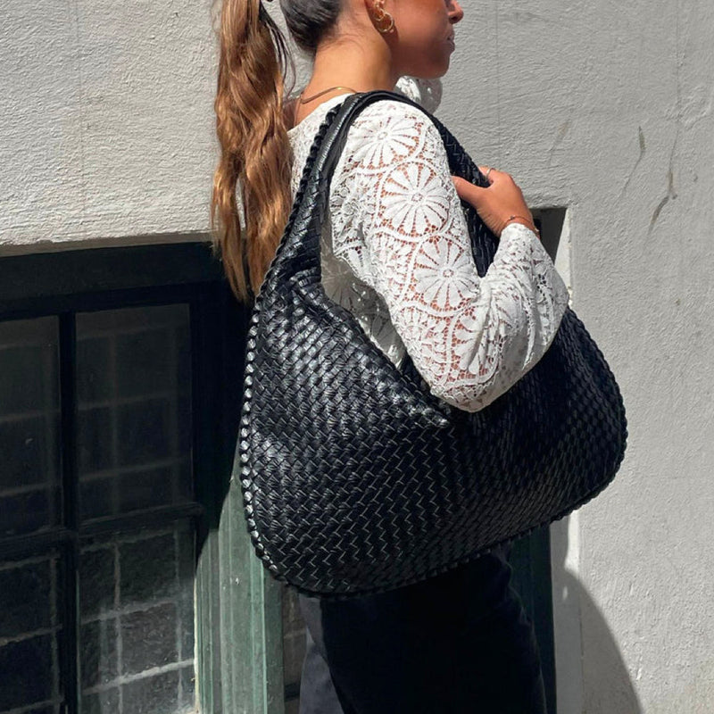Classic Vintage Bag with a Flattering Fit
