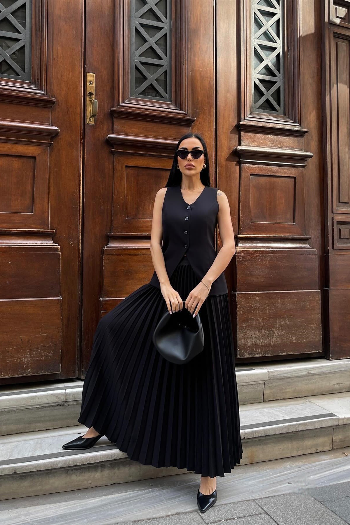 Beautifully Finished Garment in a Timeless Design
