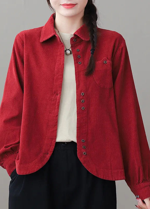 Effortlessly Elegant Coat with a Timeless Design