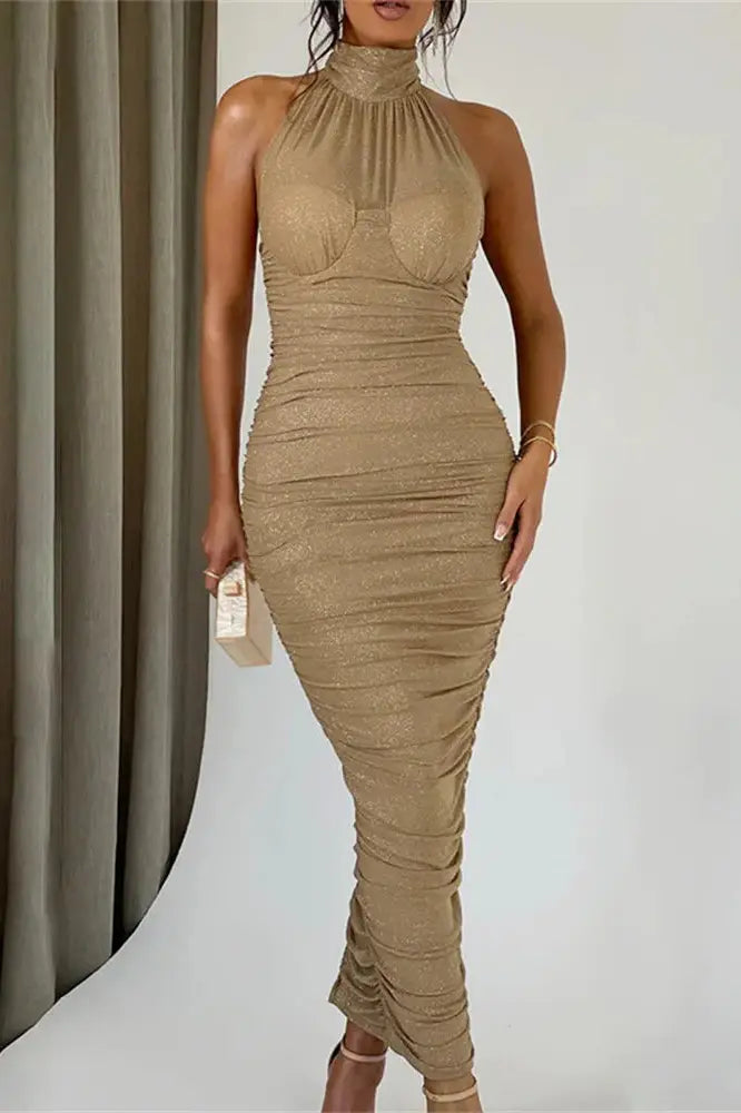 Effortlessly Elegant Dress with a Timeless Design