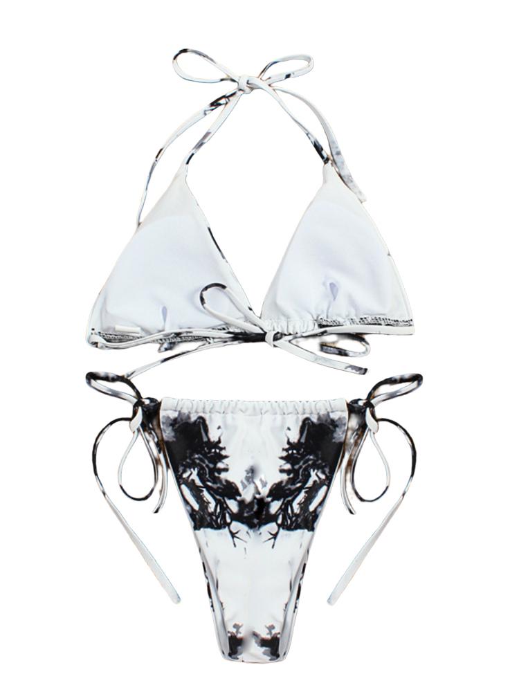 Classic Vintage Bikini with a Flattering Fit